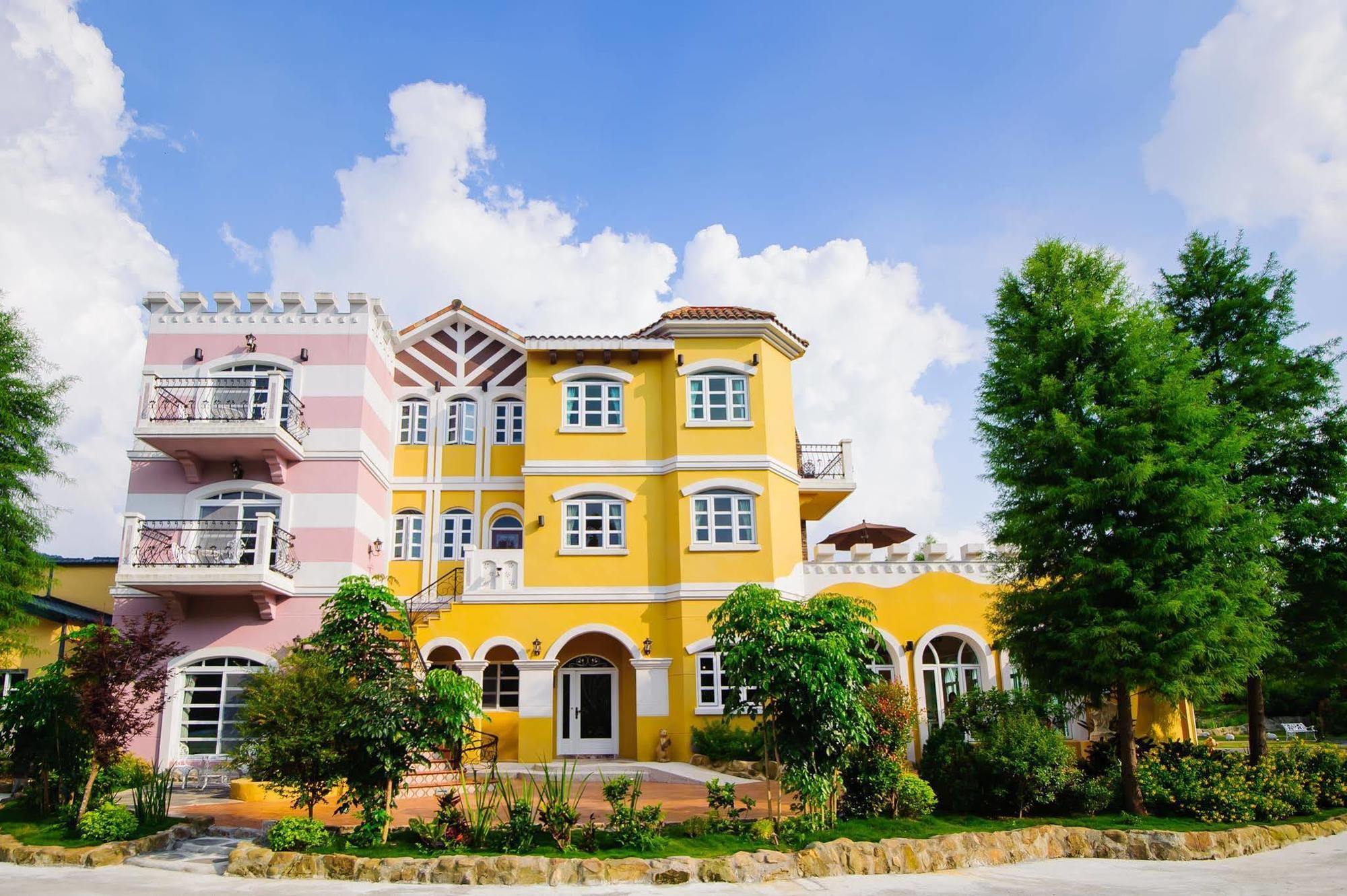 Bed and Breakfast 山閱聖堡羅莊園 Yuchi Exterior foto